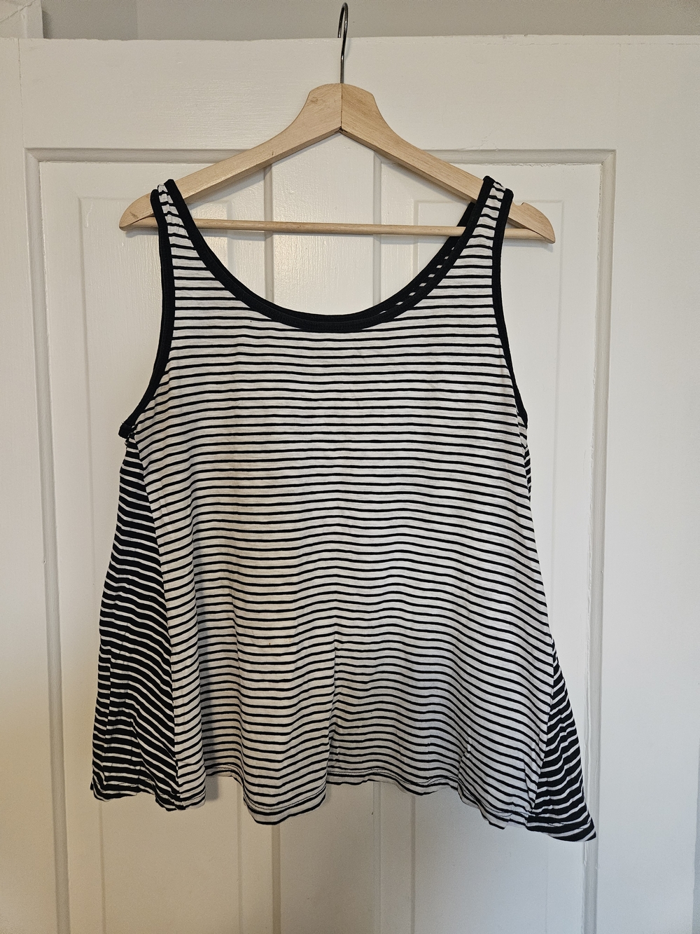 crown & ivy Black and White Striped Swing Tank